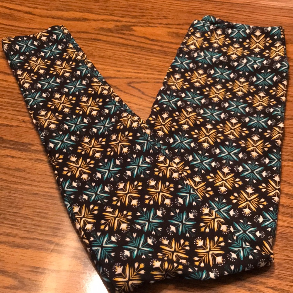 LuLaRoe os leggings